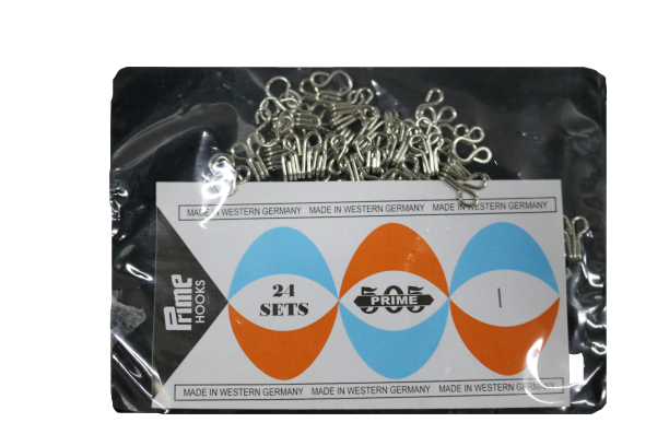 Hook and Eyes Set